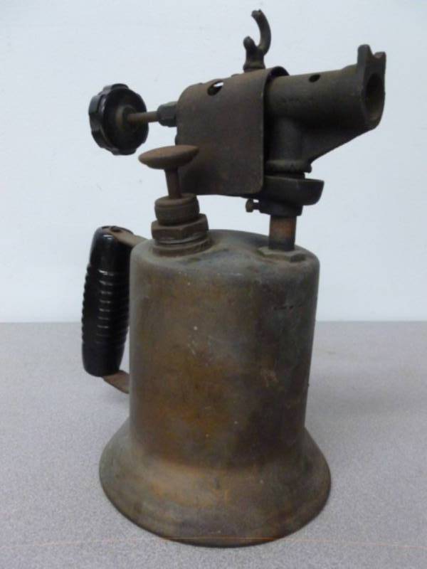 lot 77 image: Vintage Brass Torch