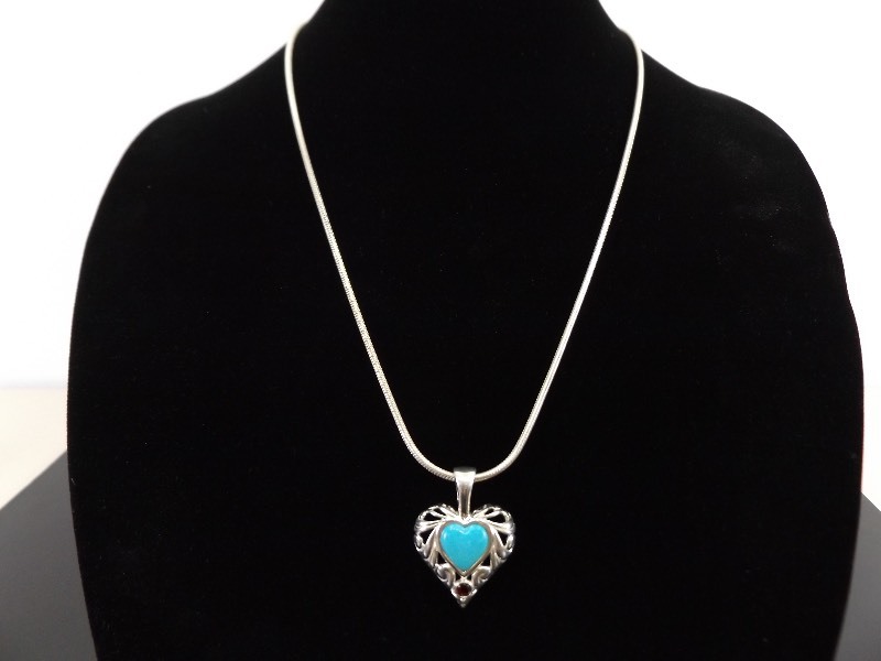 lot 12 image: NEW .925 Sterling Silver Carolyn Pollack Turquoise Heart Necklace