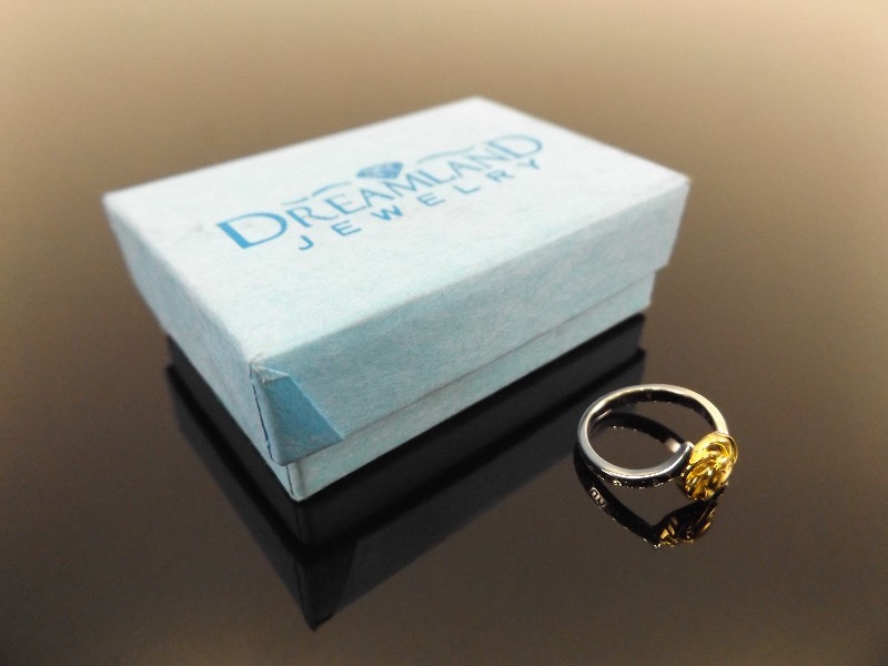 lot 46 image: .925 Sterling Silver Sz 4 You are My Sunshine Ring with Box