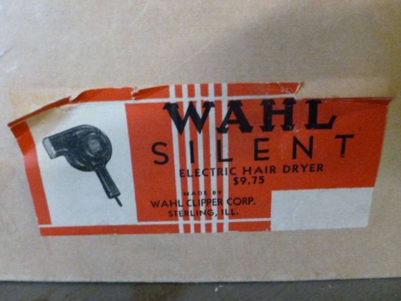 lot 20 image: Vintage Hair Dryer