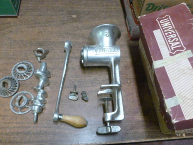 lot 37 image: Vintage Food Grinder
