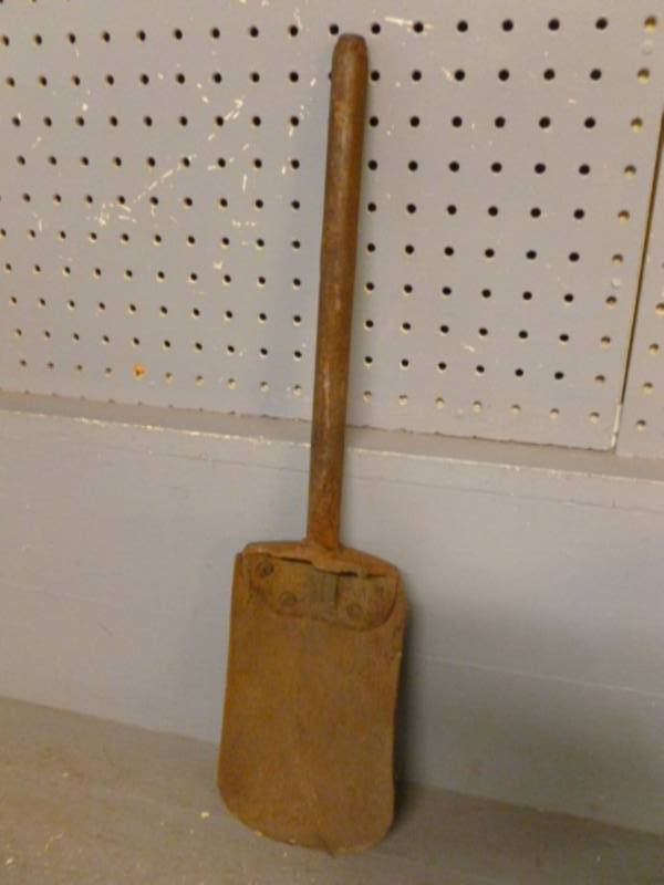 lot 45 image: Vintage Blacksmith Tool