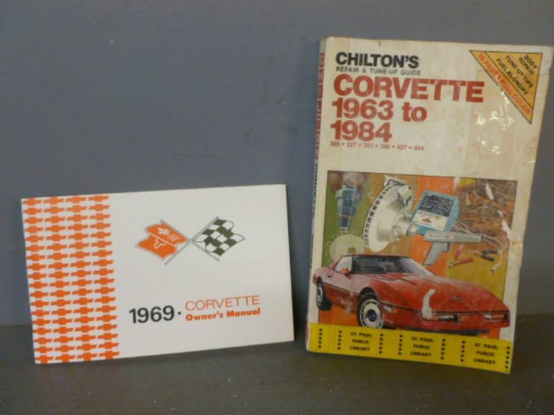 lot 46 image: Vintage Manual