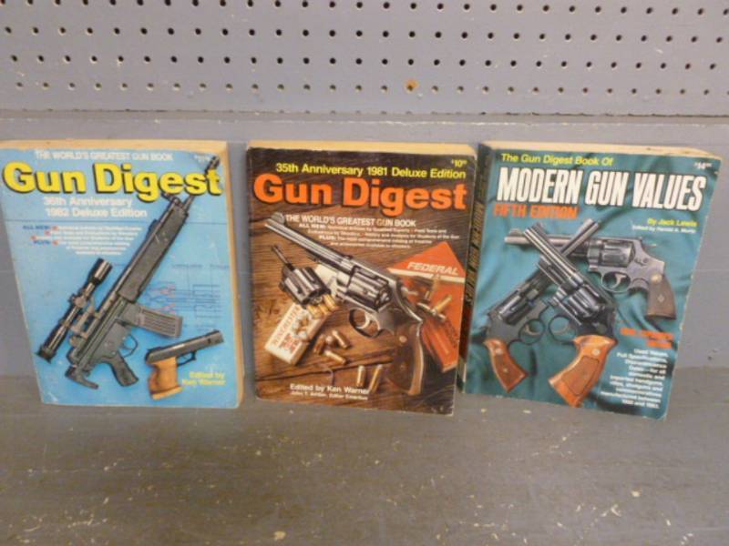 lot 58 image: Collector Books
