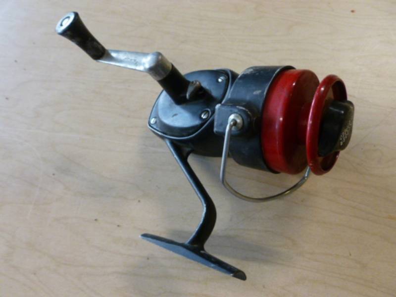 lot 59 image: Fishing Reels