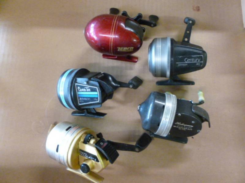 lot 66 image: Fishing Reels