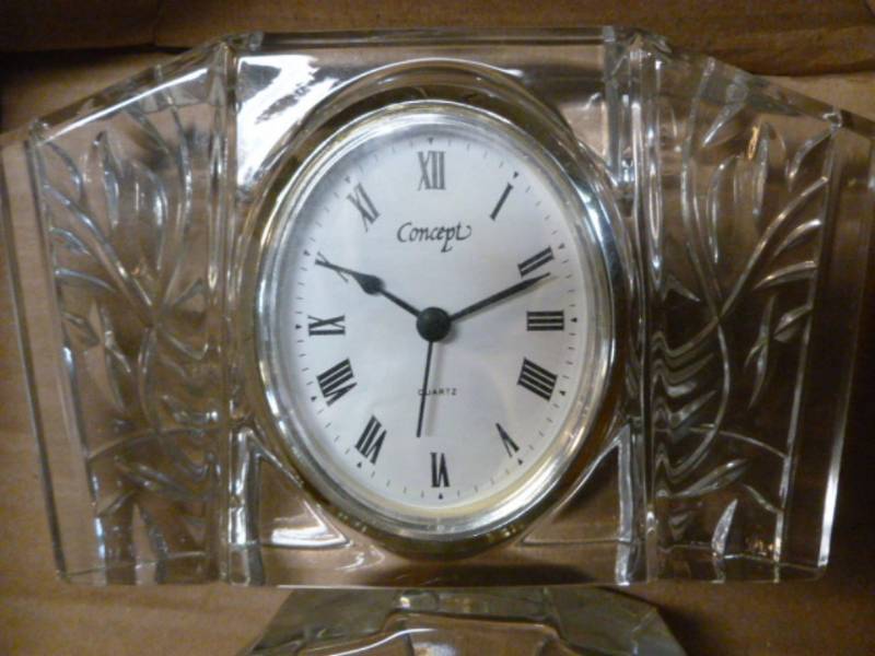 lot 217 image: Clocks
