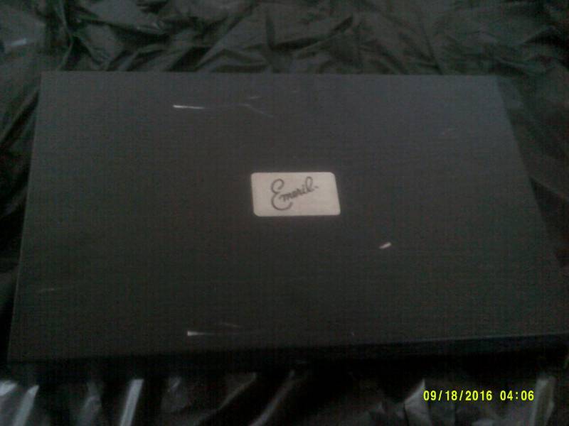 lot 47 image: EMERIL KNIFE SET