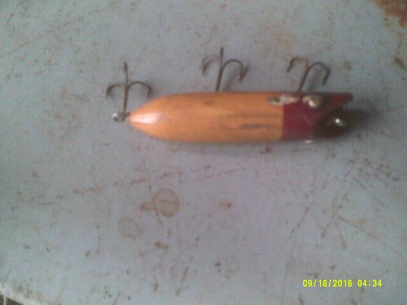 lot 51 image: VINTAGE WOODEN LURE