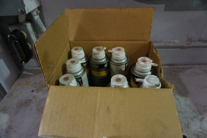 lot 81 image: 9 Spray Bottles of Car Quest Coil and Vent Cleaner