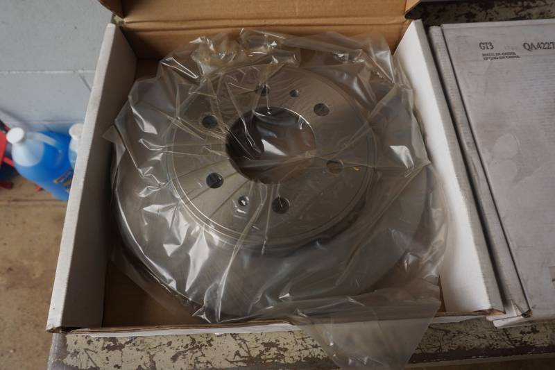 lot 88 image: Set of - 2 Bendix Brand Front Brake Rotors