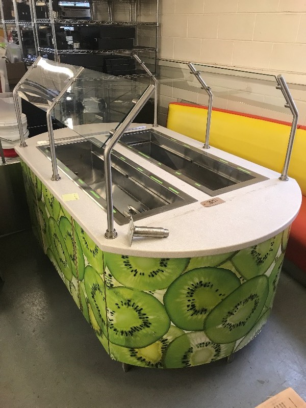 SALAD  TOPPING BAR