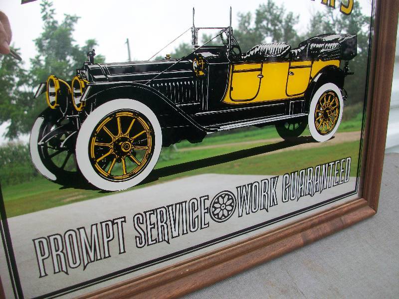 lot 9 image: Auto Repair Mirror