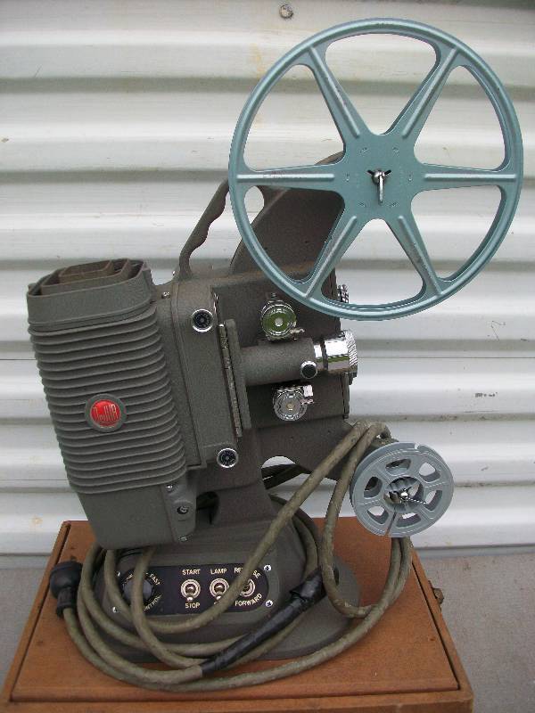 lot 19 image: Reel To Reel