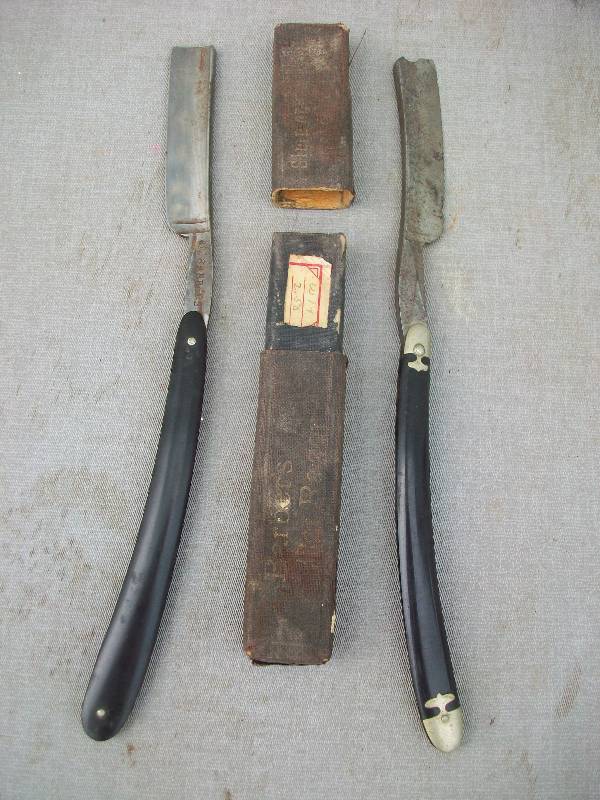 lot 28 image: Straight Razors