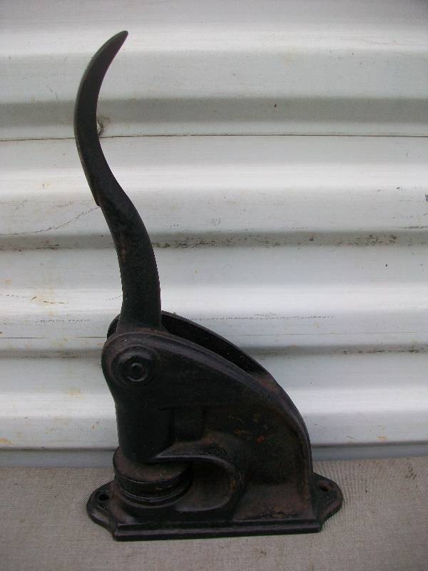 lot 30 image: Notary Seal Presses