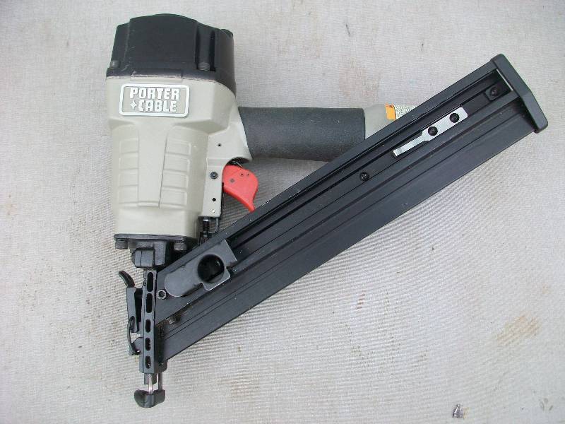 lot 52 image: Porter Cable Finish Nailer