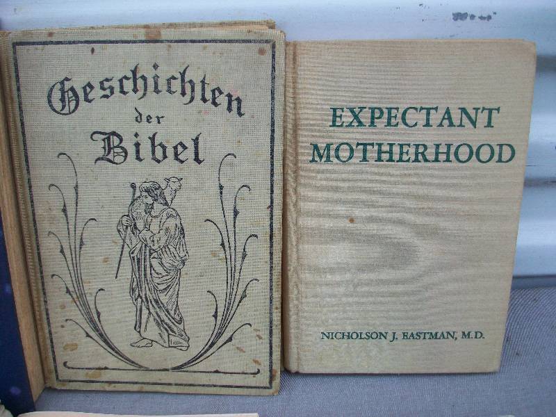 lot 74 image: Vintage Books