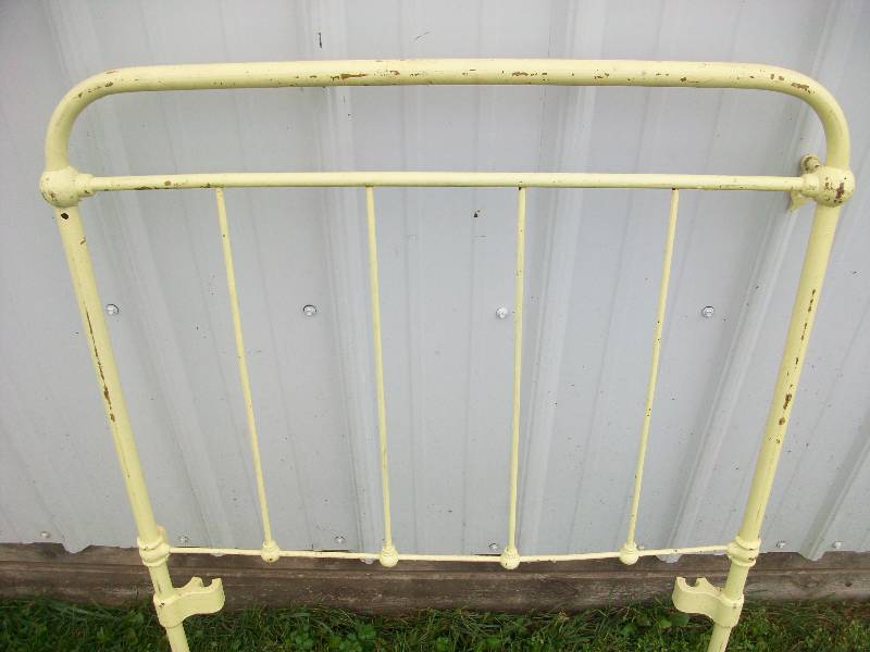 lot 77 image: Antique Headboard