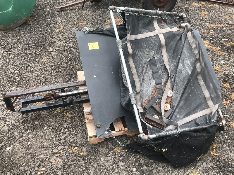 lot 6 image: Lawn-Genie Debris Hopper Loader