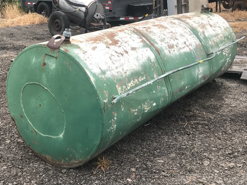 lot 12 image: Steel Holding Tank  Fuel Tank