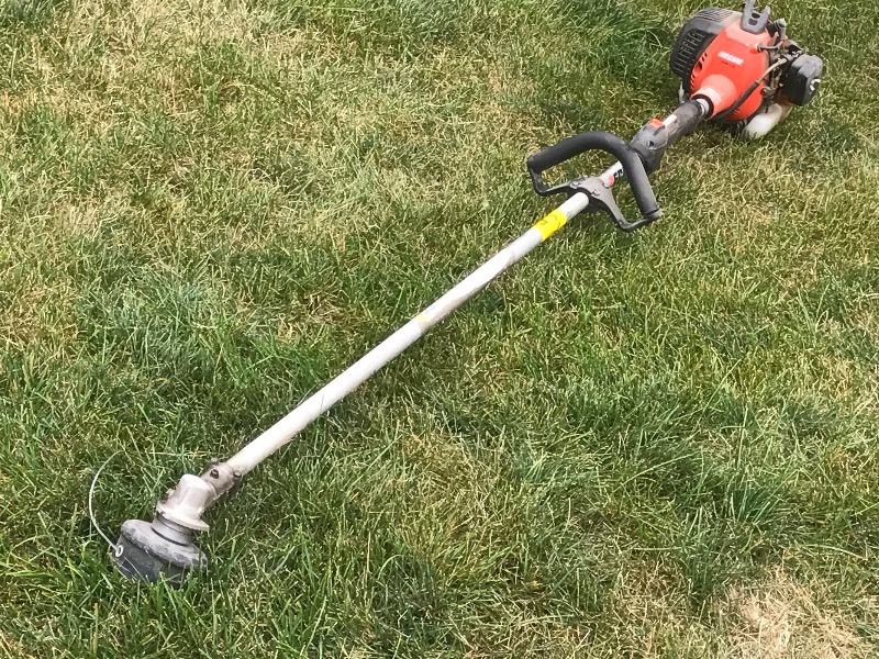 lot 25 image: Echo Grass Trimmer