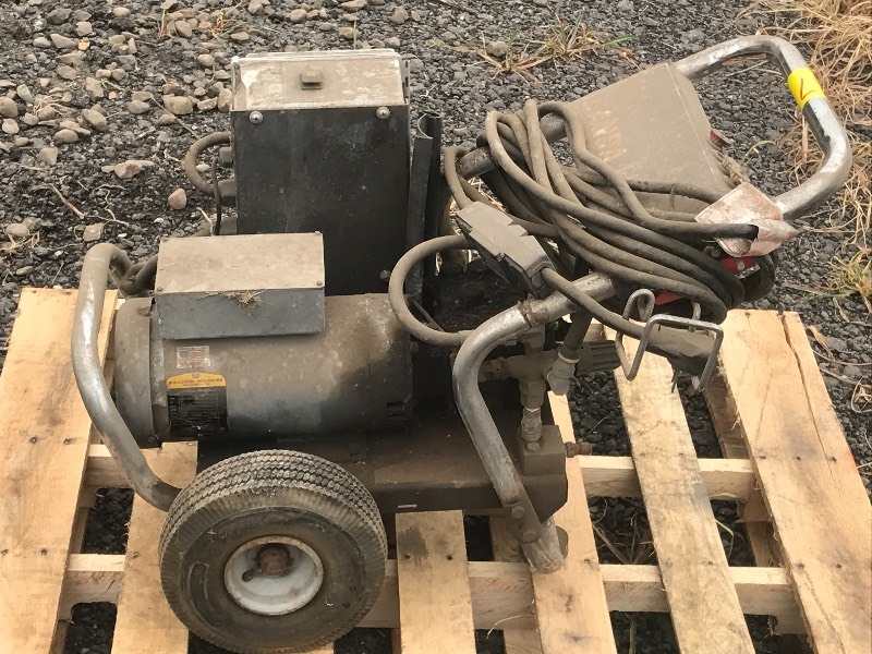 lot 27 image: Landa Pressure Washer