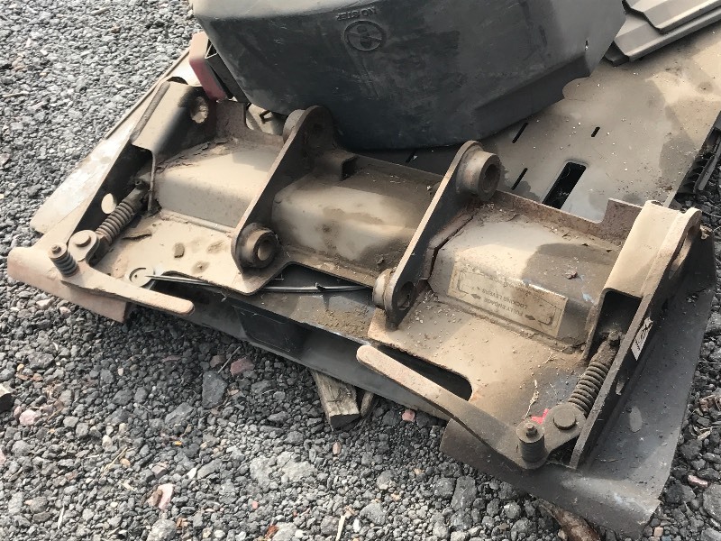 lot 44 image: Lot Of Bobcat Toolcat Parts