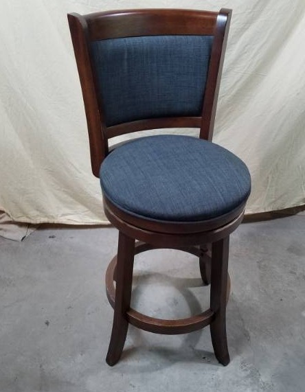 lot 17 image: Good Old office swivel stool