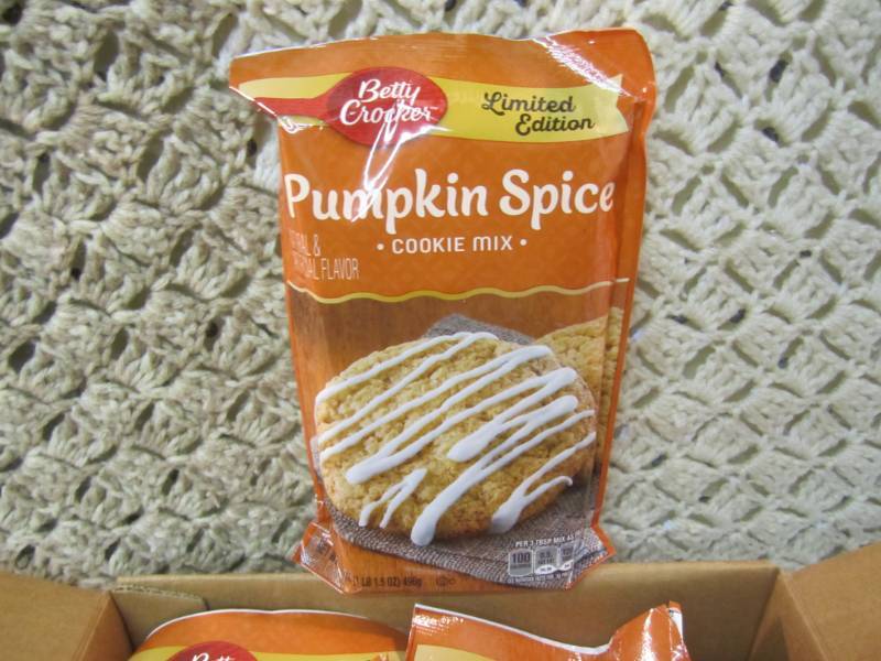 Case of 12 Bags of Betty Crocker Pu...