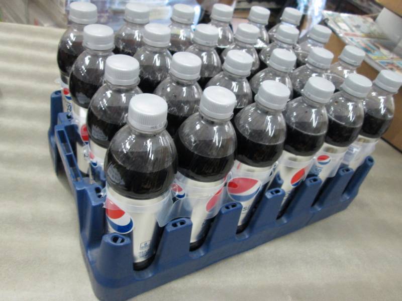 lot 42 image: Case of 24 - 16.9 oz( 0.5 liter) Bo...