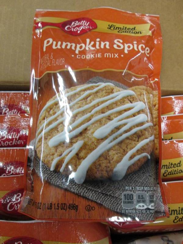 lot 57 image: Case of Betty Crocker 12-17.5oz Pum...