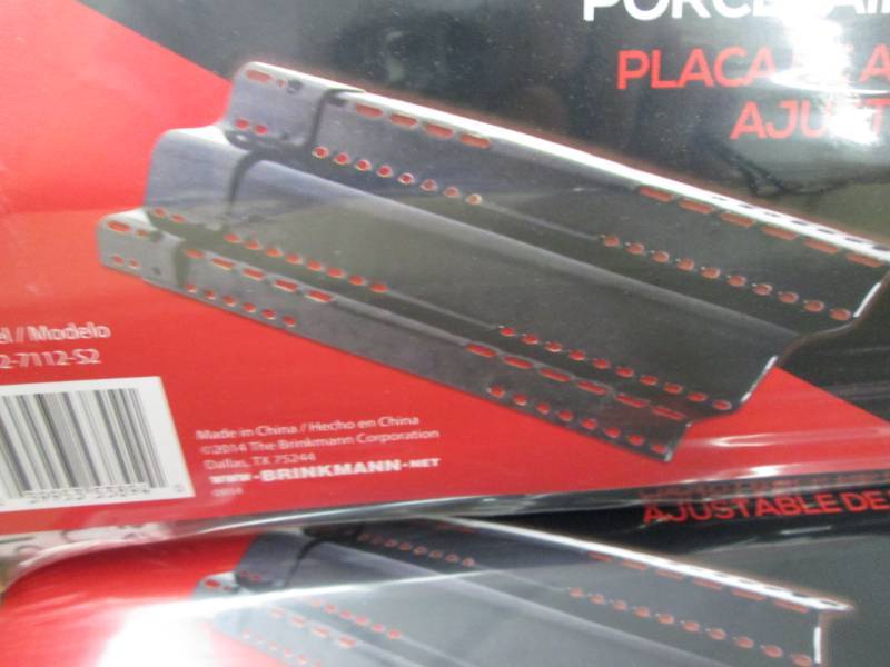 lot 67 image: Case of 10 Grill Parts Pro Adjustab...