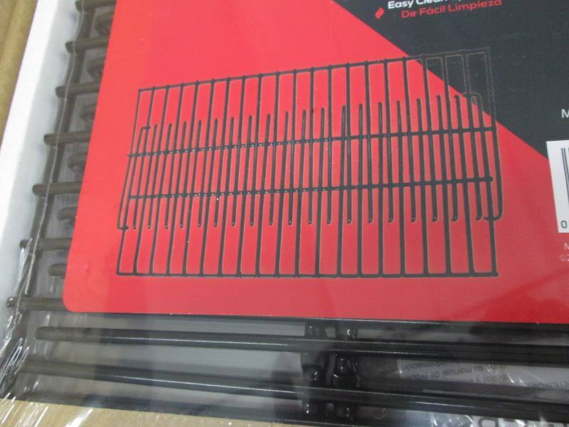 lot 71 image: Case of 8 Grill Parts Pro 19 inch A...