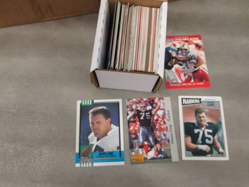 lot 108 image: 100 Howie Long Cards...