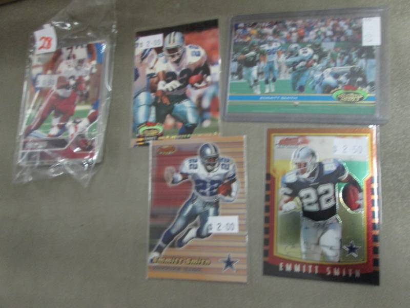 lot 128 image: Emmitt Smith Cards...