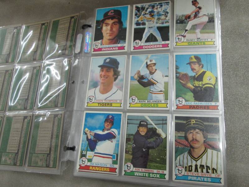 lot 140 image: 1979 Topps Baseball Cards...