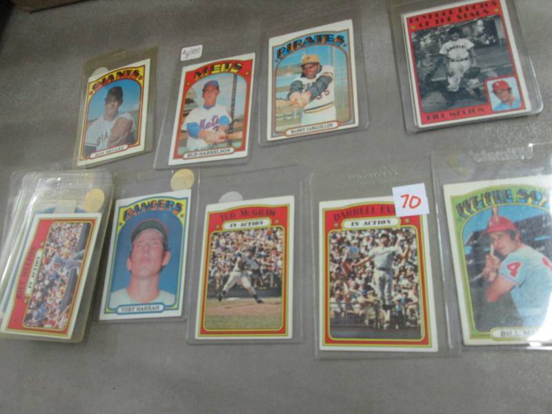 lot 170 image: 20 1972 Baseball Cards...