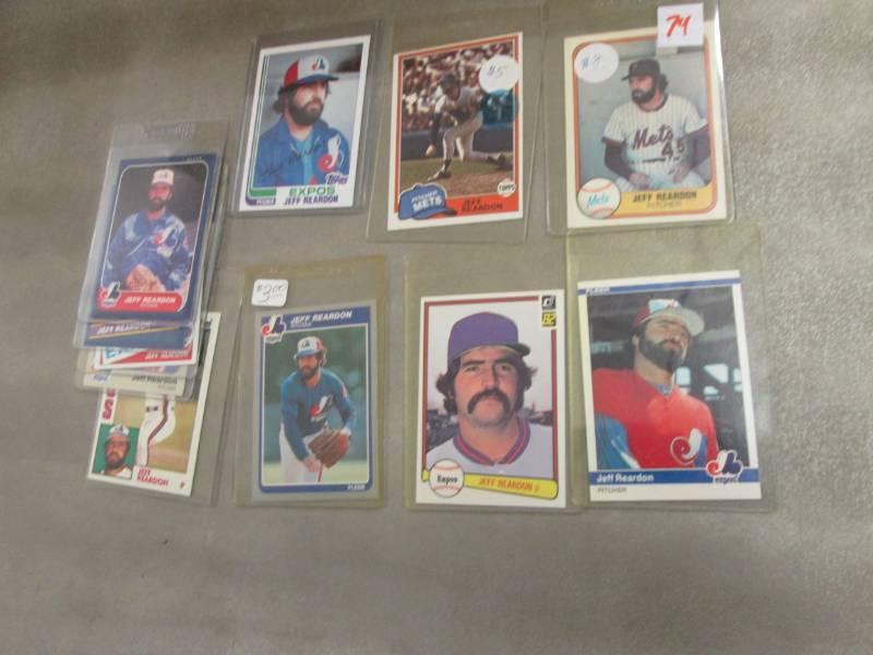 lot 174 image: Jeff Reardon Cards...