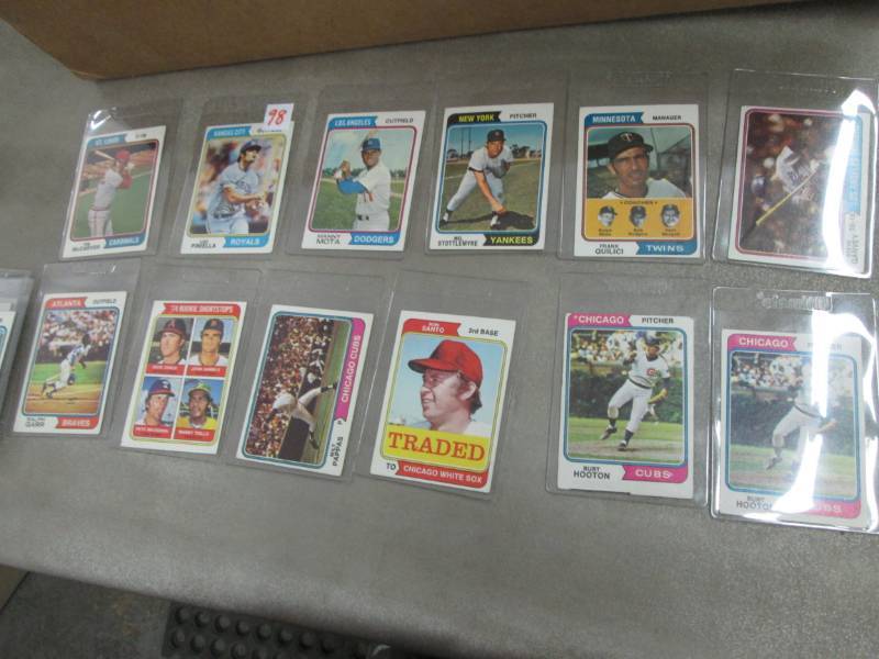 lot 198 image: 20 1974 Topps Baseball Cards...