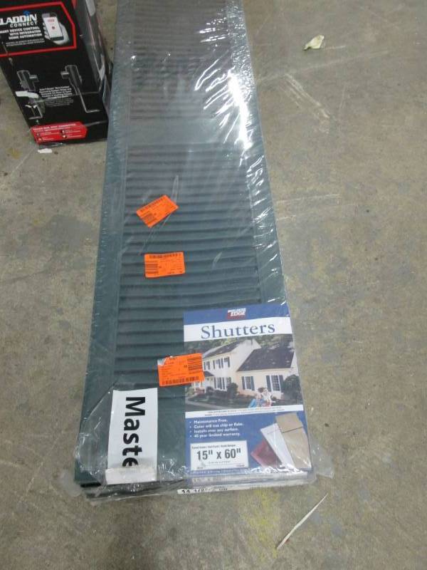 lot 286 image: 3 Pair Builders Edge 15 in. x 60 in...