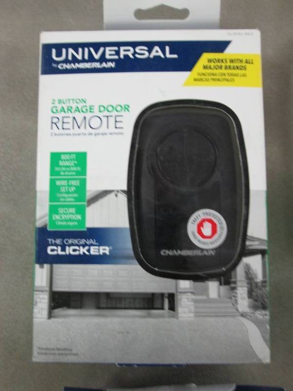 lot 314 image: Chamberlain Clicker Black Universal...