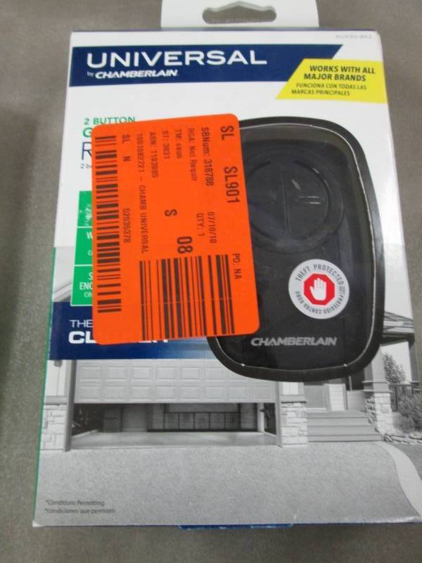 lot 315 image: Chamberlain Clicker Black Universal...