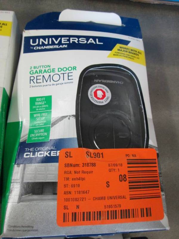 lot 363 image: Chamberlain Clicker Black Universal...