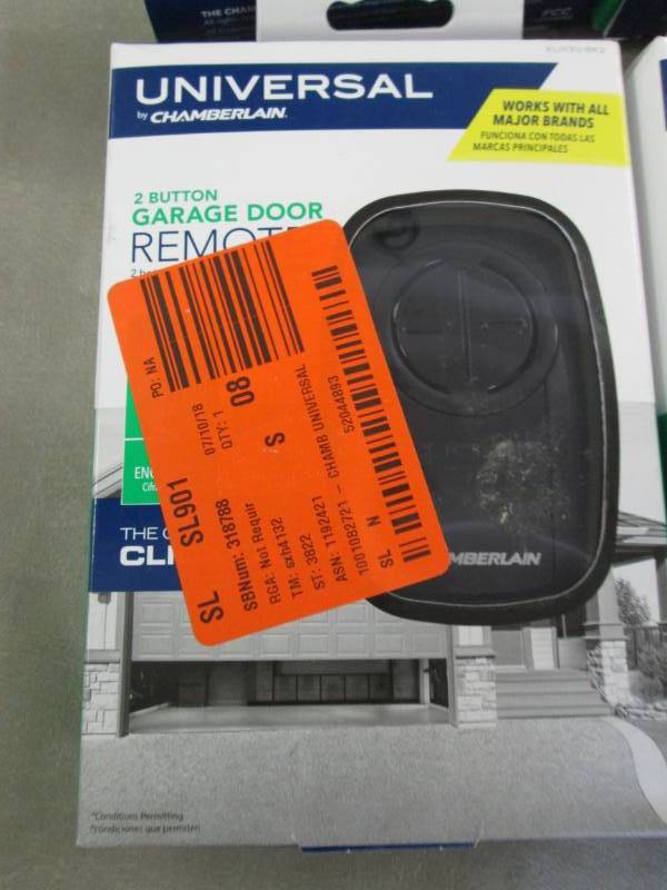 lot 364 image: Chamberlain Clicker Black Universal...