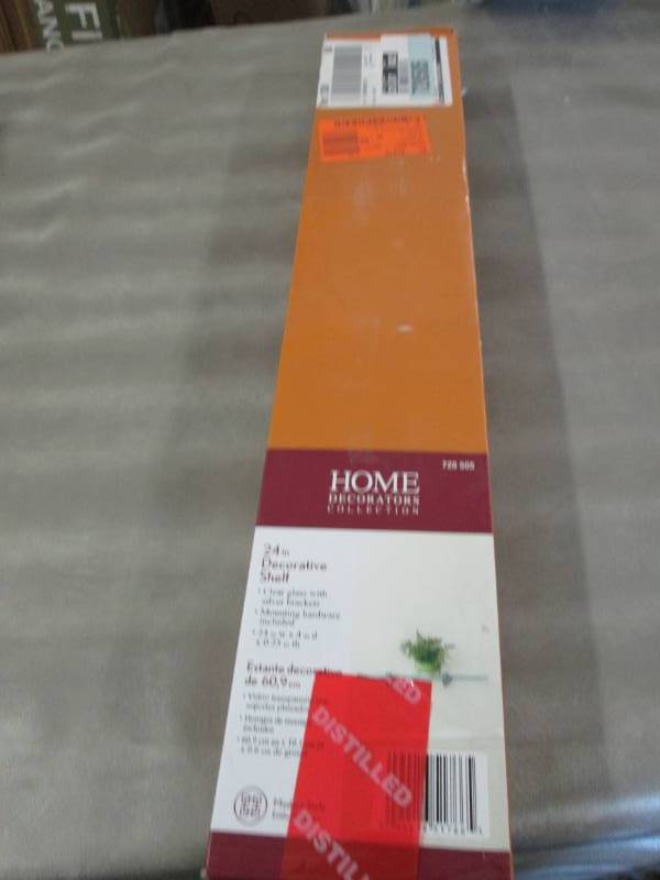 lot 391 image: Home Decorators Collection 4 in. x ...