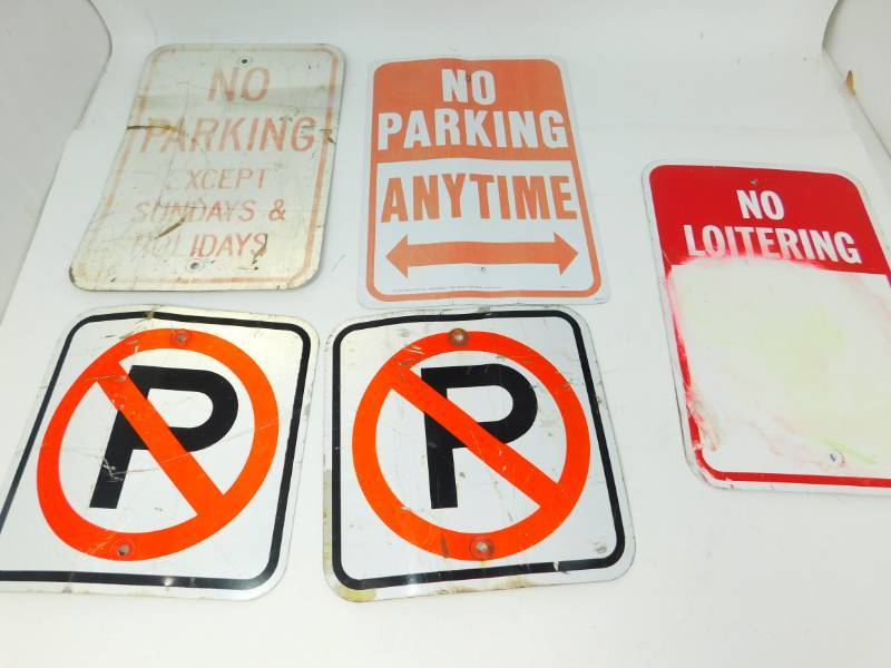 lot 115 image: Five Signs