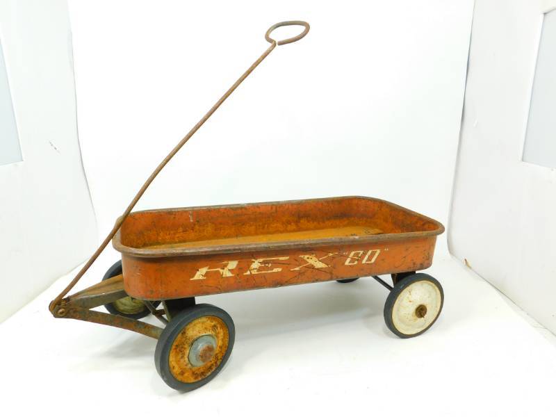 lot 121 image: Vintage REX 80 Wagon