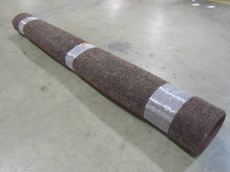 lot 160 image: GRAY-BROWN AREA RUG
