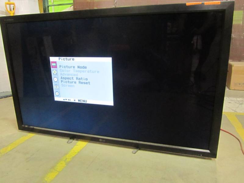 lot 62 image: LG 65IN 1920X1080 LCD DISPLAY MONITOR